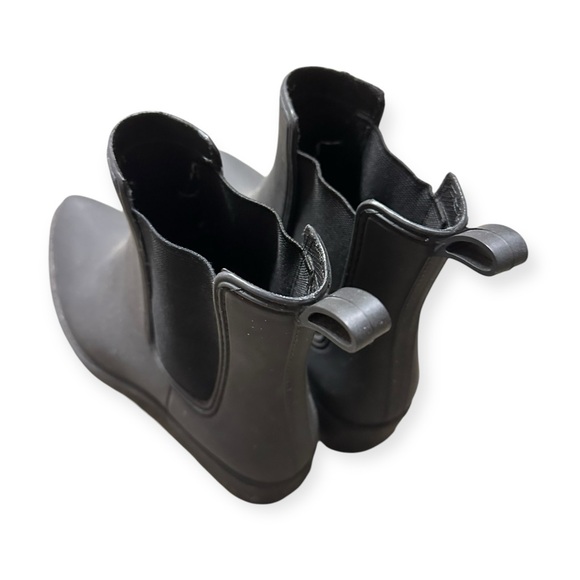 JEFFREY CAMPBELL | Chelsea Ankle Rain Boots  - Black - Picture 5 of 8